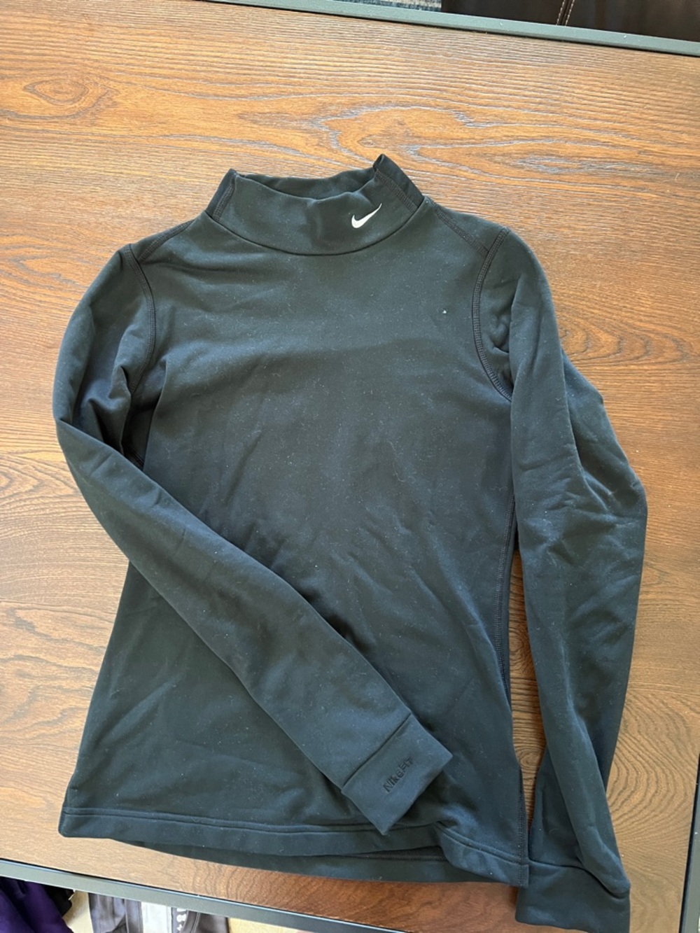 •NIKE• FitDry long sleeve